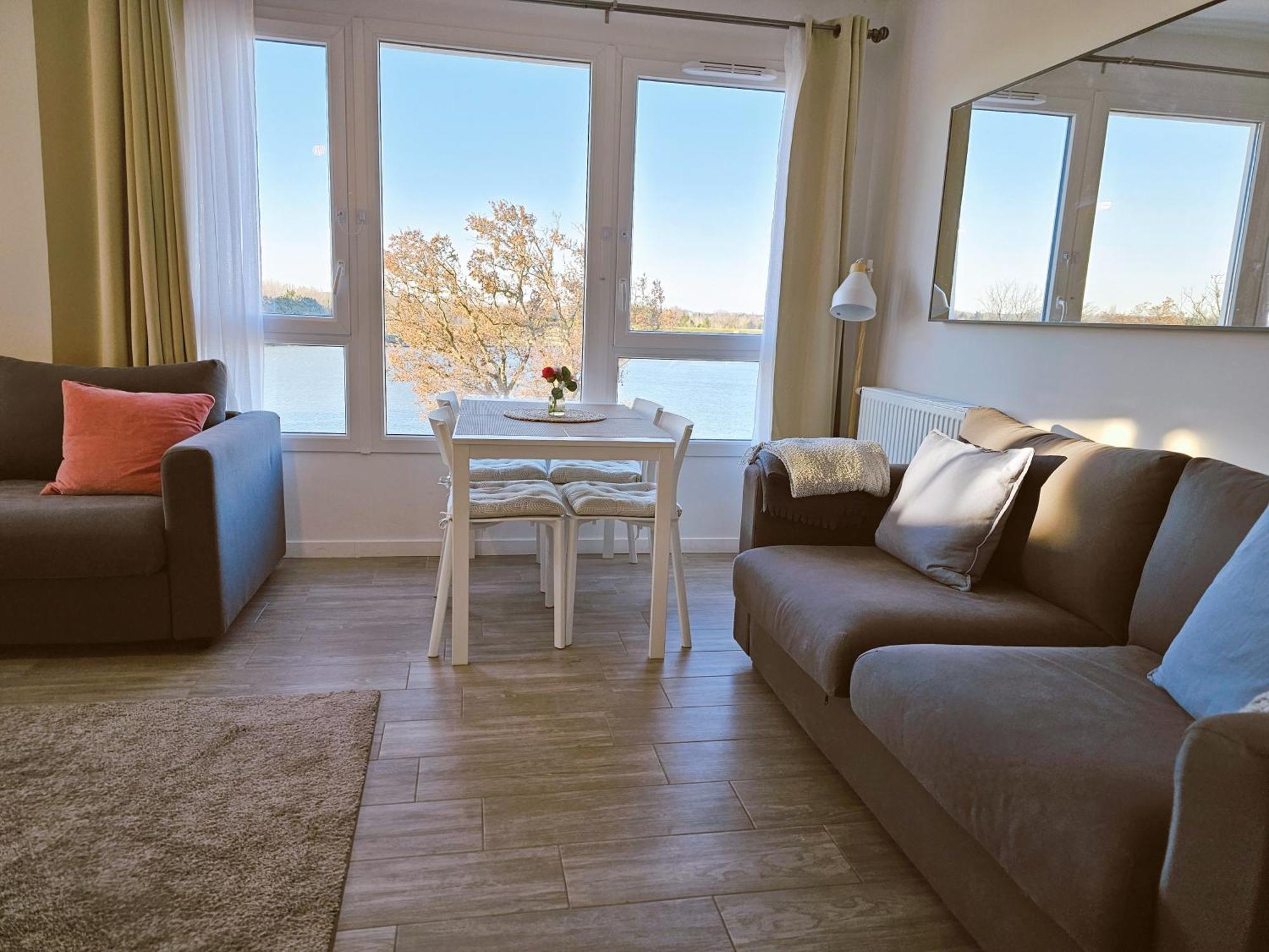 Lakeside Provence - Appartement Classe 4 Etoiles, Vue Sur Le Lac, Parking Sous-Sol, Double Clim Monteux Exterior foto