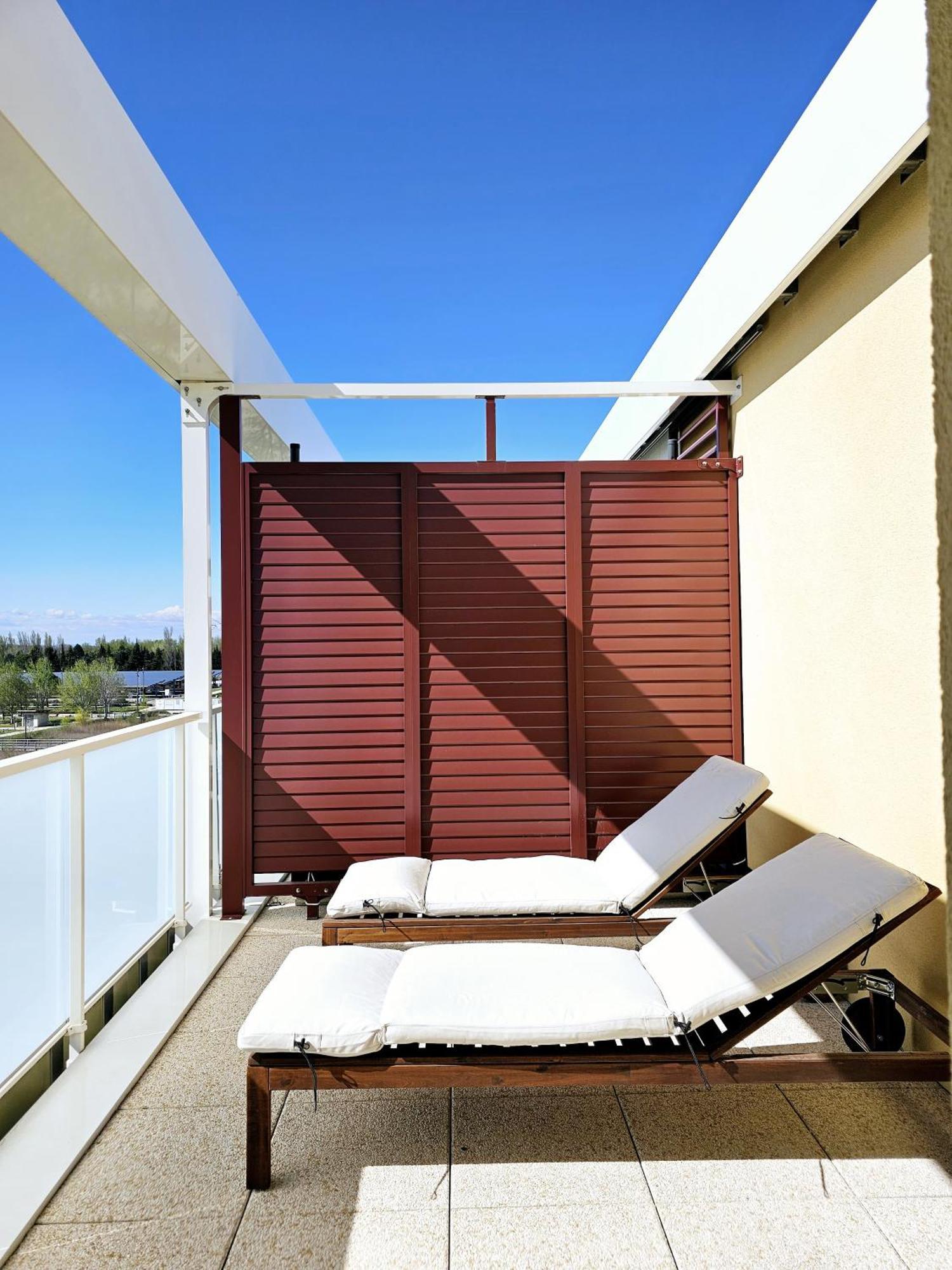 Lakeside Provence - Appartement Classe 4 Etoiles, Vue Sur Le Lac, Parking Sous-Sol, Double Clim Monteux Exterior foto